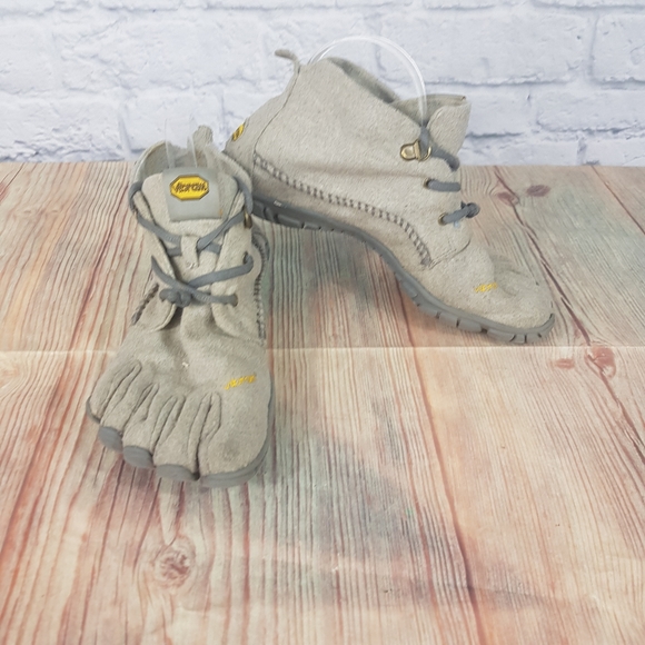 Vibram | Shoes | Vibram Fivefingers Cvt 